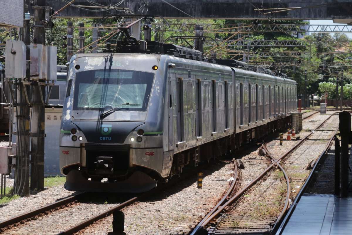 Linha Sul do Metrô do Recife foi interrompida e reativada (Mauricio Ferry/ DP Foto)