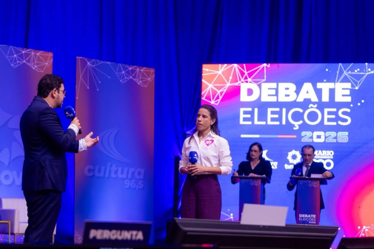 Ivan Moraes (PSOL) e Raquel Lyra (PSD) (Sandy James/DP Foto)
