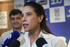 Raquel relacionou a presen&ccedil;a das empresas de apostas na cidade a problemas financeiros e de sa&uacute;de enfrentados pela popula&ccedil;&atilde;o
