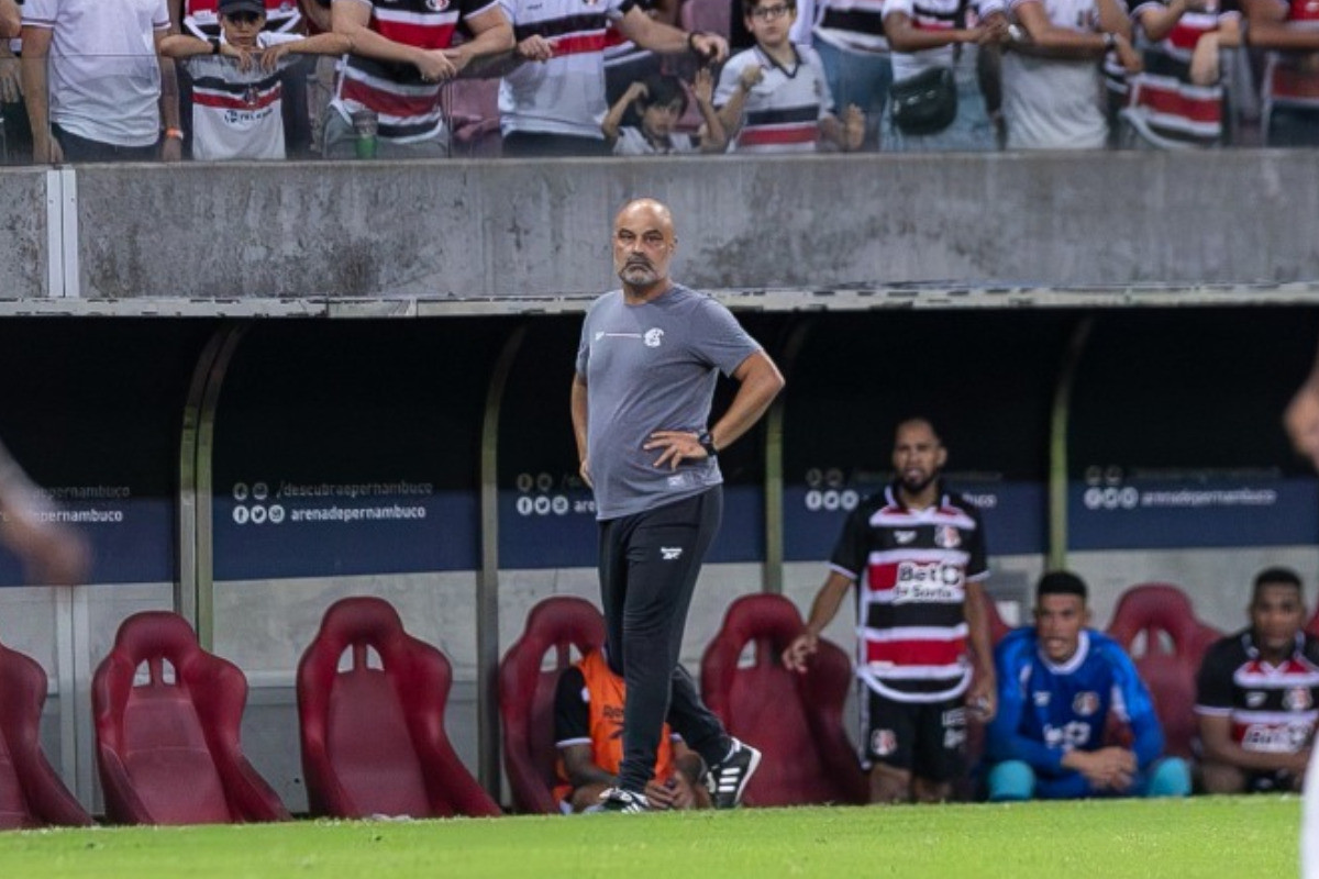Cristian de Souza, técnico do Santa Cruz /Rafael Vieira/DP Foto