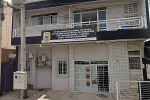 Mulher &eacute; morta a tiros em estabelecimento comercial em Santa Cruz do Capibaribe
