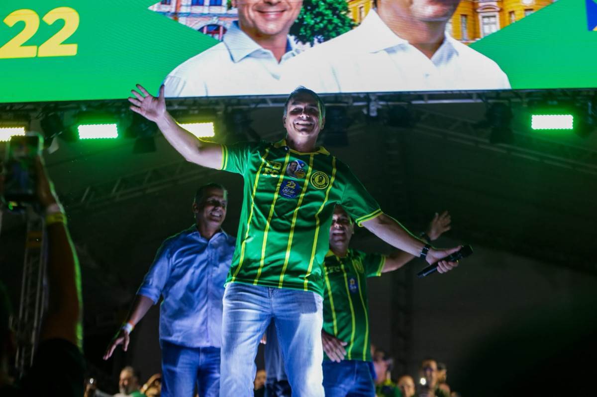 Investigação também aponta que assessora teria orientado Calixto a procurar o senador pessoalmente/Karol Rodrigues/ DP Foto