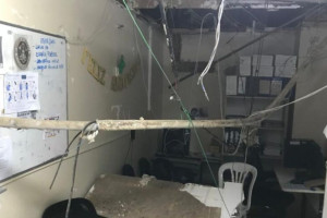 Hospital da Restaura&ccedil;&atilde;o explica que retirada do forro de gesso fazia parte de manuten&ccedil;&atilde;o programada