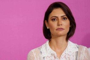 Michelle Bolsonaro &eacute; internada em Bras&iacute;lia