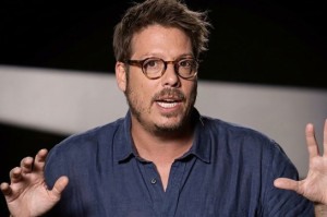 F&aacute;bio Porchat em v&iacute;deo da s&eacute;rie "Revelando" que detalha as conex&otilde;es entre Daniel Vorcaro, Nikolas e Fl&aacute;vio Bolsonaro