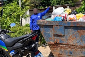 Feto &eacute; encontrado dentro de ca&ccedil;amba de lixo, no Curado IV, em Jaboat&atilde;o dos Guararapes