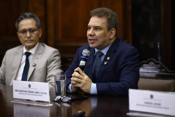 Ministro da Justiça e Segurança Pública, Wellington Lima, comenta operação integrada