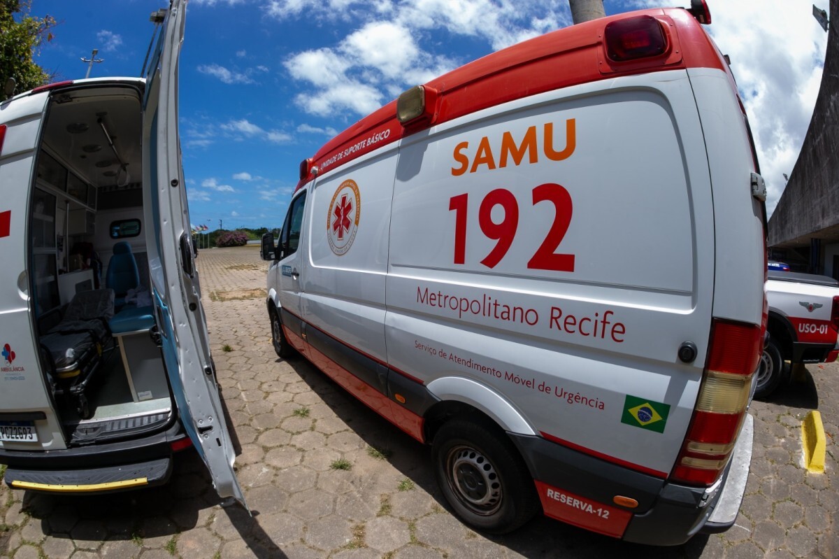 Ambulância do Serviço de Atendimento Móvel de Urgência (SAMU) no Recife/Rafael Vieira/ DP Foto