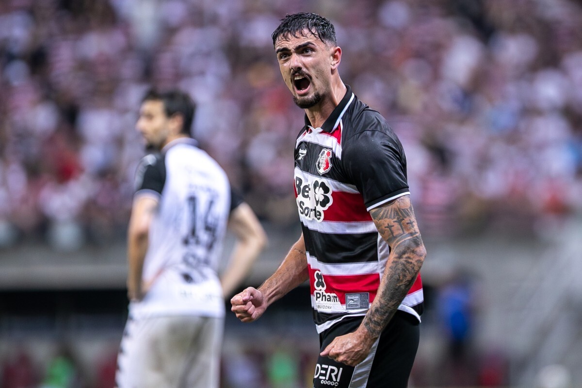 Matheus Cadorini, atacante do Santa Cruz /Rafael Vieira/FPF