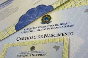 Entre os servi&ccedil;os oferecidos est&aacute; a retirada da segunda via de certid&otilde;es de nascimento