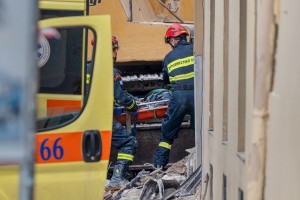 A explos&atilde;o ocorreu na madrugada de sexta (25) no bairro hist&oacute;rico de Plaka, em Atenas, muito perto da Acr&oacute;pole