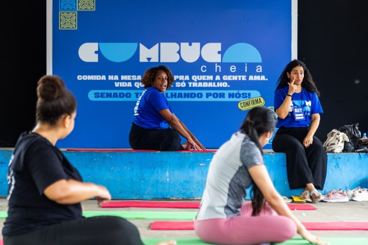 Momento de Yoga no evento (Foto/Divulgação)