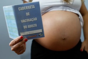 Gestantes contam com calend&aacute;rio e esquema espec&iacute;fico de vacina&ccedil;&atilde;o
