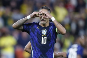 Raphinha, atacante da Sele&ccedil;&atilde;o Brasileira 