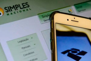 Simples Nacional &eacute; o regime simplificado de tributa&ccedil;&atilde;o para quem fatura at&eacute; R$ 4,8 milh&otilde;es por ano