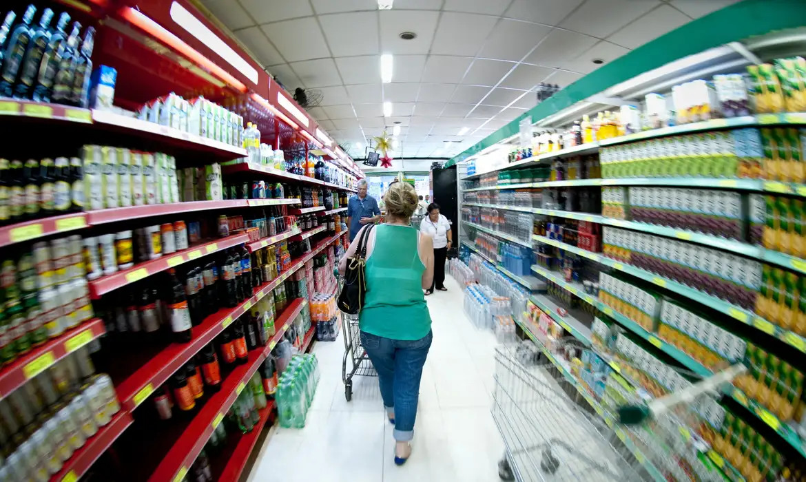 A alta em setembro foi puxada pelo Índice de Preços ao Produtor Amplo (IPA)/© EBC/ARQUIVO