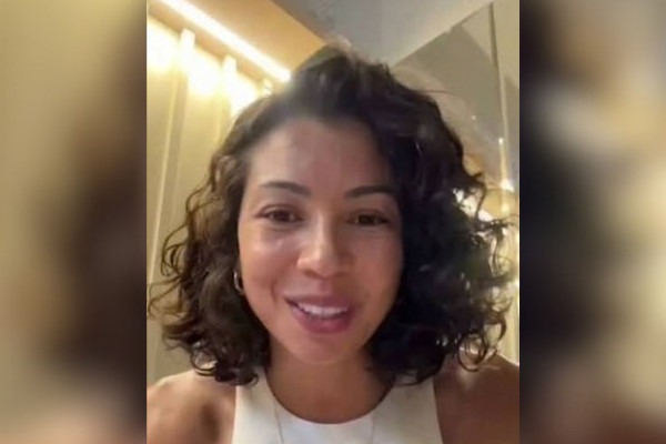 Carolana, medalhista ol&iacute;mpica de v&ocirc;lei, revelou luta contra c&acirc;ncer