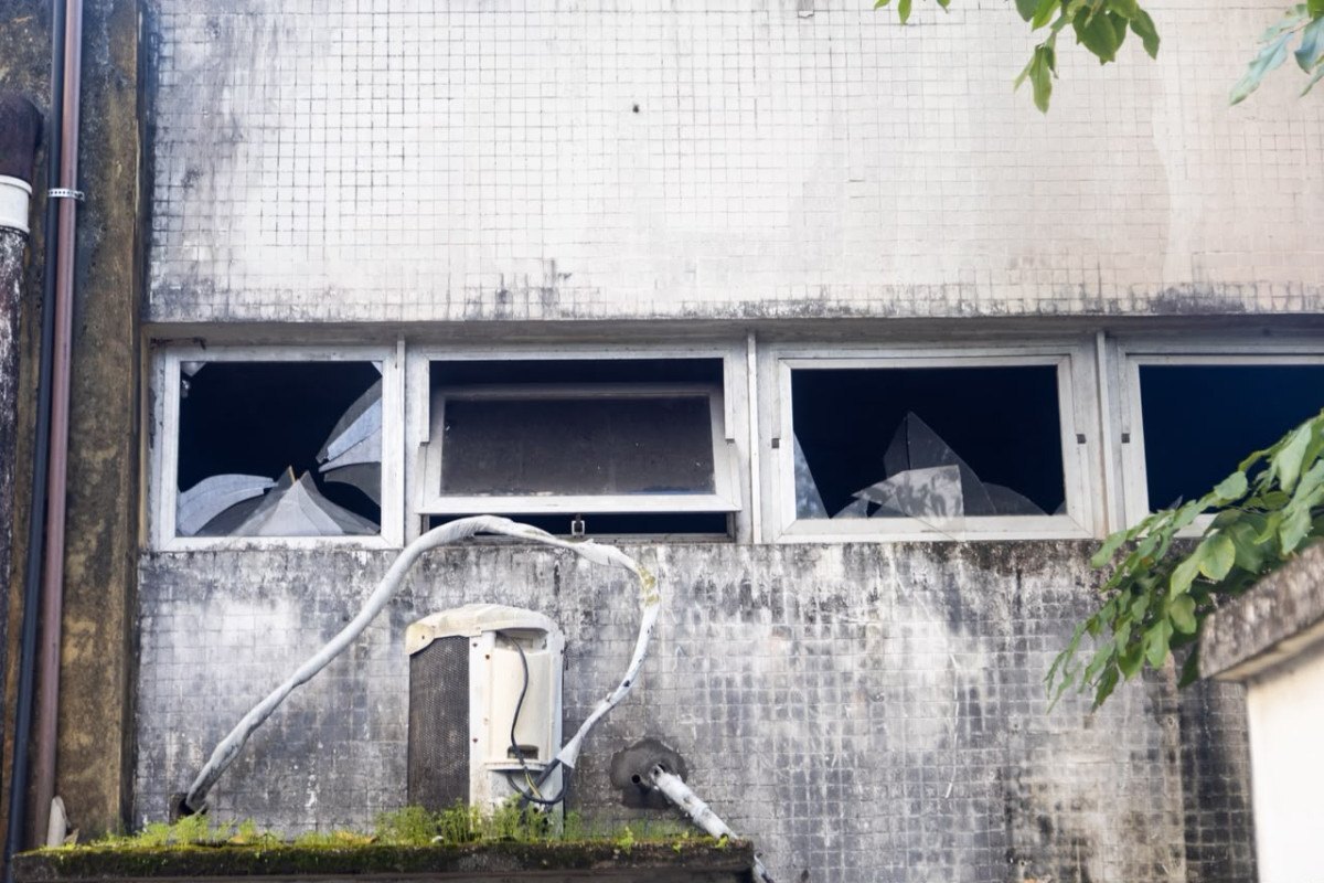Incêndio no Departamento de Física da UFPE (Karol Rodrigues/ DP Foto)