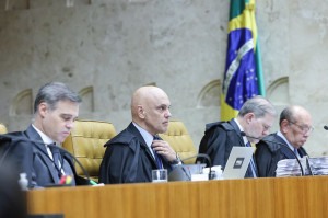 Moraes, que havia pedido vista em novembro, foi o primeiro a votar nesta quinta-feira (1&ordm;)