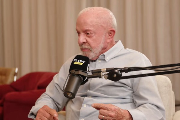 "O que ele tem a oferecer?": Lula questiona biografia de Fl&aacute;vio e defende legado social do PT em podcast - Foto: Reprodu&ccedil;&atilde;o