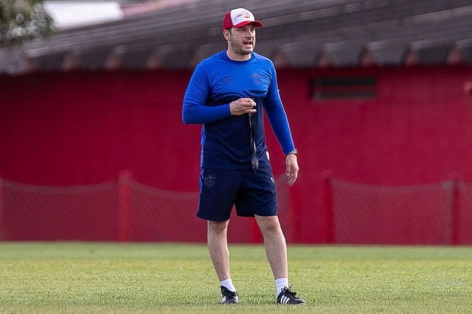 Bruno Pivetti, treinador do Náutico/Rafael Vieira / CNC