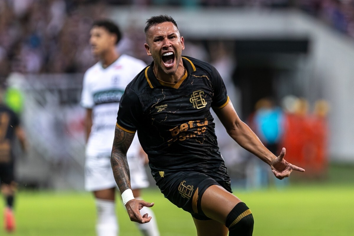 Santa Cruz conquista acesso à Série B/Rafael Vieira/DP Foto