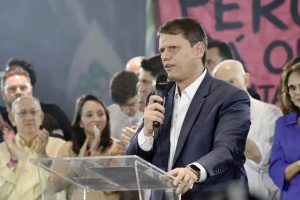 Tarc&iacute;sio de Freitas
