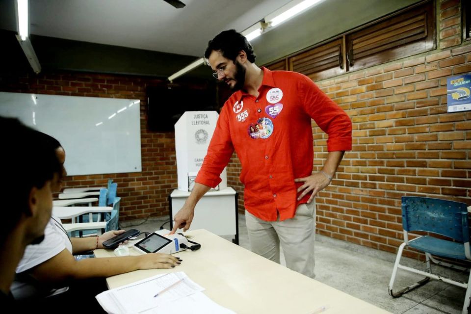 Candidato ao Senado Túlio Gadêlha (PSD). /Maurício Ferry/DP Foto