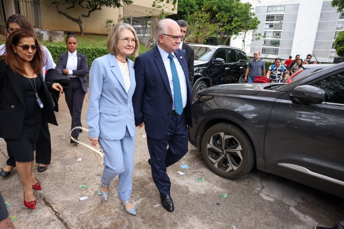 Edson Fachin, presidente do STF, vota em tr&acirc;nsito em Bras&iacute;lia - STF/Divulga&ccedil;&atilde;o