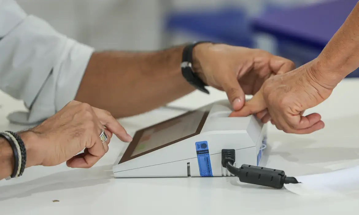 Biometria na votação/Joédson Alves/Agência Brasil