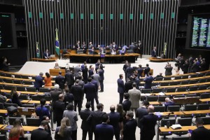 Homens ainda s&atilde;o ampla maioria entre parlamentares brasileiros
