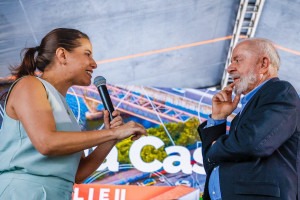 Raquel Lyra em agenda institucional com Lula