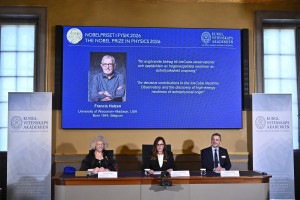 Francis Halzen ganha Nobel de F&iacute;sica por descobrir part&iacute;culas subat&ocirc;micas