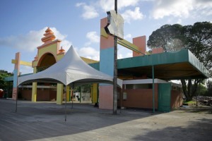 Terreno do antigo Mirabil&acirc;ndia vai passar a receber shows e eventos