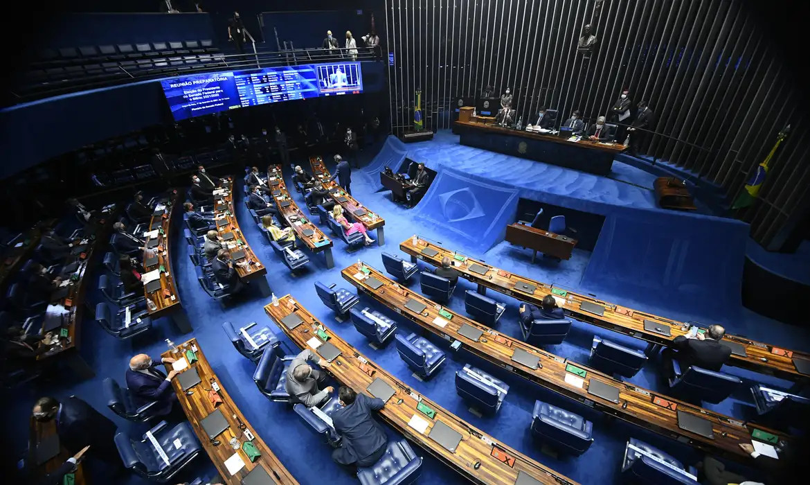 A discussão da PEC começa oficialmente nesta terça (6), mas data da votação em primeiro turno ainda não foi fixada/MARCOS OLIVEIRA/AGÊNCIA SENADO