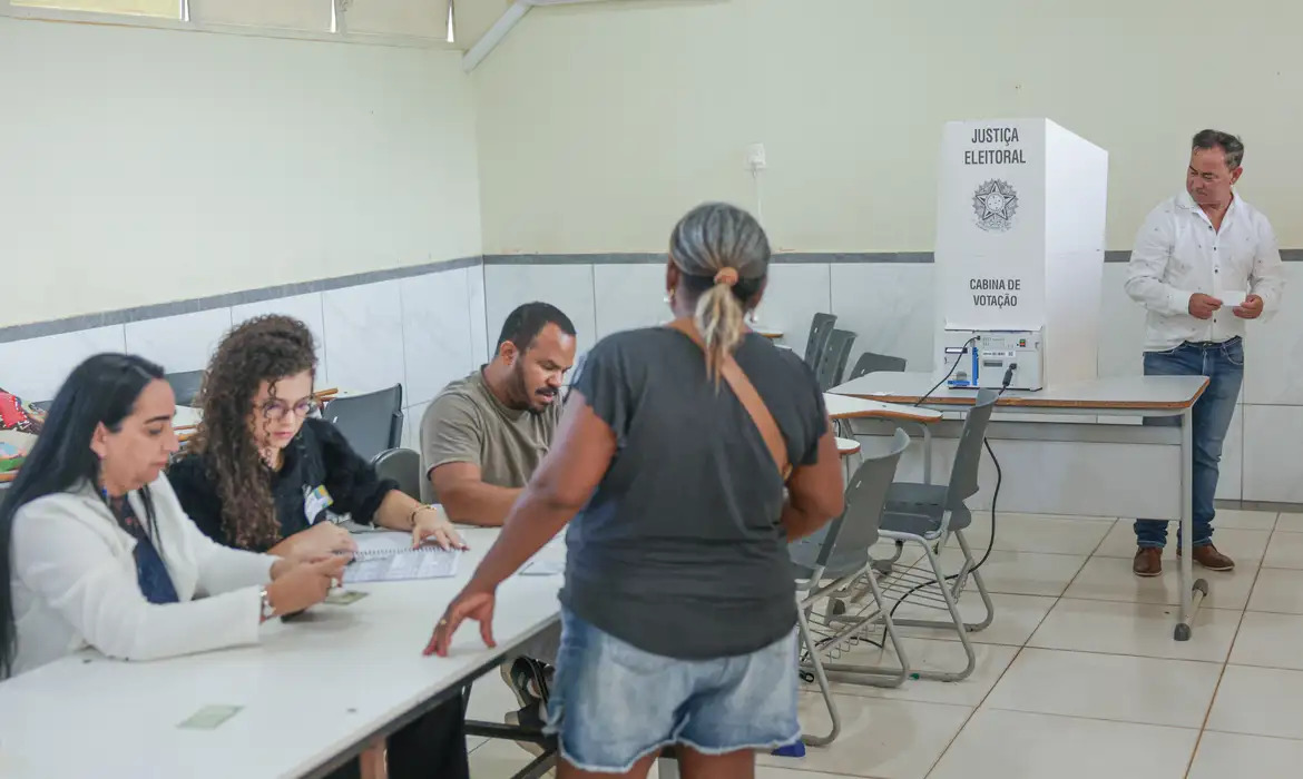 O primeiro turno das eleições gerais 2026/ JOÉDSON ALVES/AGÊNCIA BRASIL