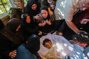 Em um ano, desde o an&uacute;ncio do cessar-fogo por Israel, 1.431 palestinos foram mortos