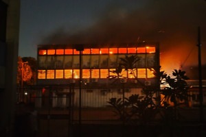 Pr&eacute;dio fica pr&oacute;ximo &agrave; Casa do Estudante do Campus da UFPE