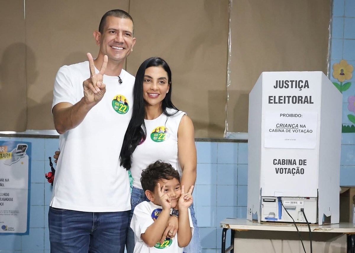 Douglas Ruas se diz eleito no 1&ordm; turno e engata campanha por Fl&aacute;vio - Reprodu&ccedil;&atilde;o/Redes sociais