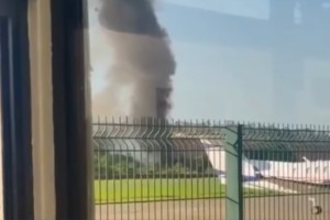 Aeronave da Pol&iacute;cia Militar cai em Minas Gerais; tr&ecirc;s pessoas morrem