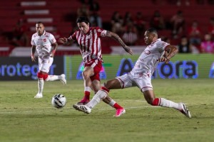 Partida entre N&aacute;utico x Vila Nova na S&eacute;rie B