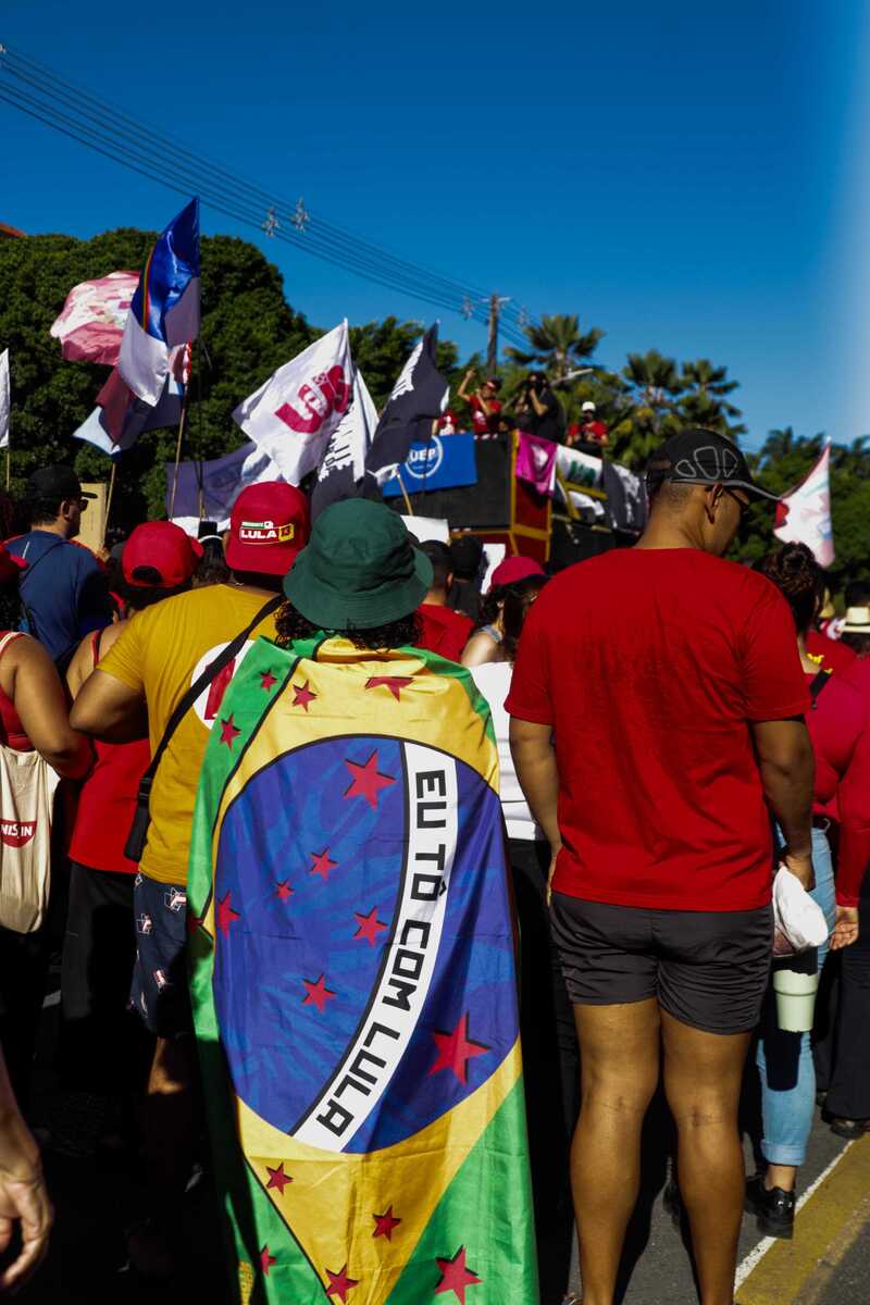 Pernambucanos movimentam o Centro do Recife em ato em apoio a reeleição do presidente Lula (Weslly Gomes/DP Foto)