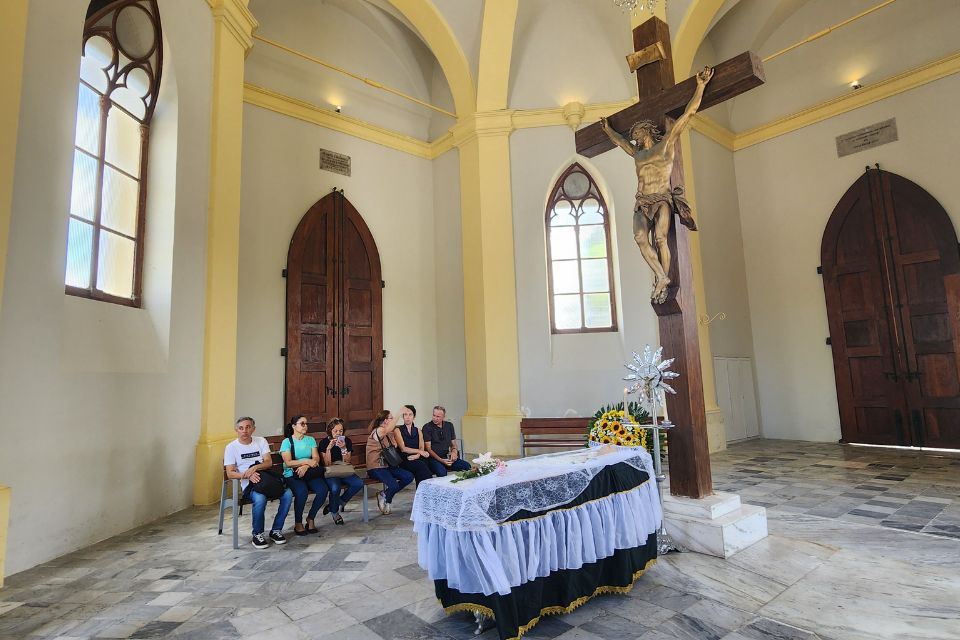 Jomard Munz de Britto é velado no Cemitério de Santo Amaro, no Centro do Recfe/Marília Parente/DP