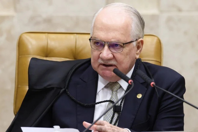 A determinação do presidente da Corte é de que a apuração seja conduzida sem distinção entre os citados, independentemente dos cargos ocupados/Alejandro Zabrana/STF