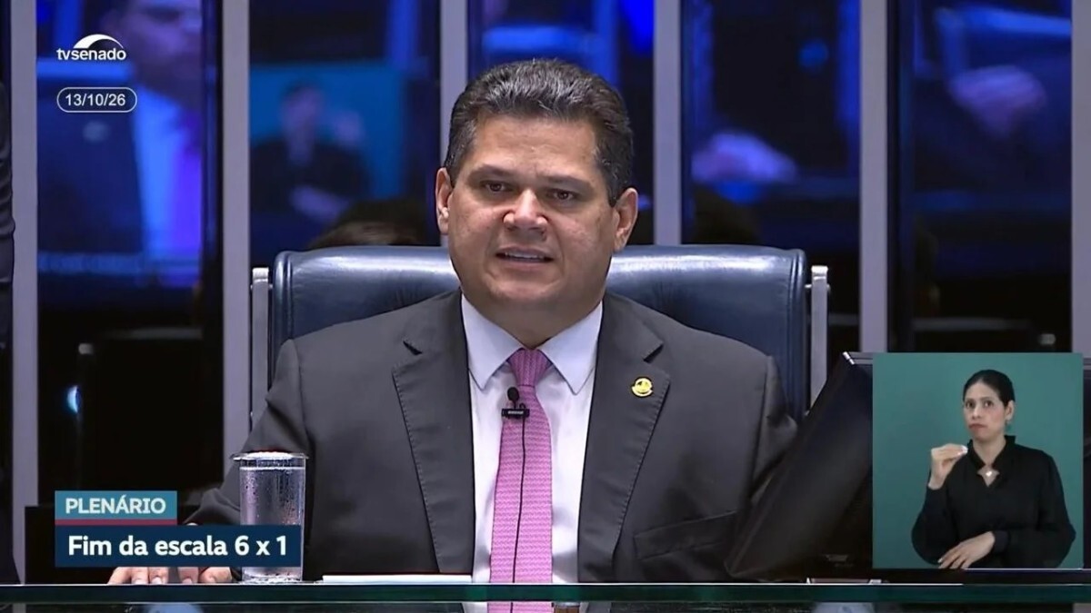 Alcolumbre prev&ecirc; vota&ccedil;&atilde;o decisiva sobre fim da escala 6x1 nesta quarta - Reprodu&ccedil;&atilde;o/TV Senado