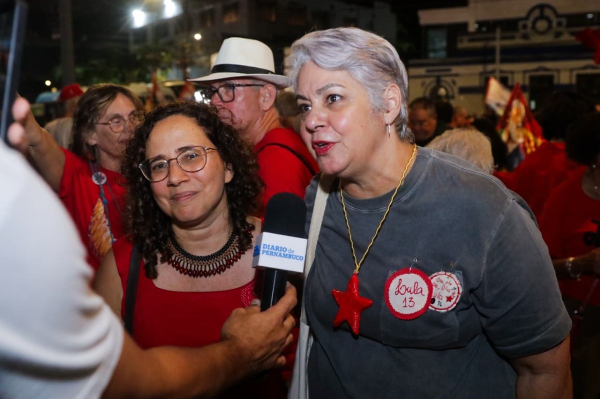 Marina Lima e Edneida Cavalcanti (Foto: Weslly Gomes/DP Foto)