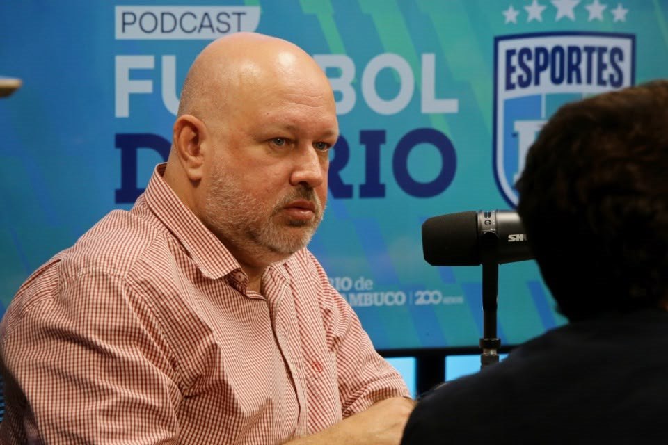 Conselheiro Marcelll Gati durante participação no podcast Futebol Diario / Mauricio Ferry / DP Foto