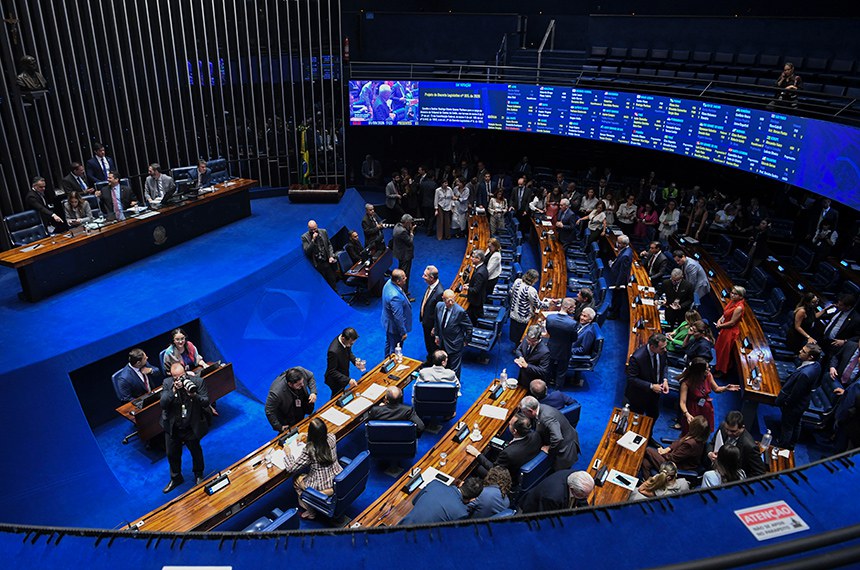 Oposi&ccedil;&atilde;o tenta emplacar redu&ccedil;&atilde;o da maioridade penal em resposta ao fim da escala 6x1 - Jonas Pereira/Ag&ecirc;ncia Senado