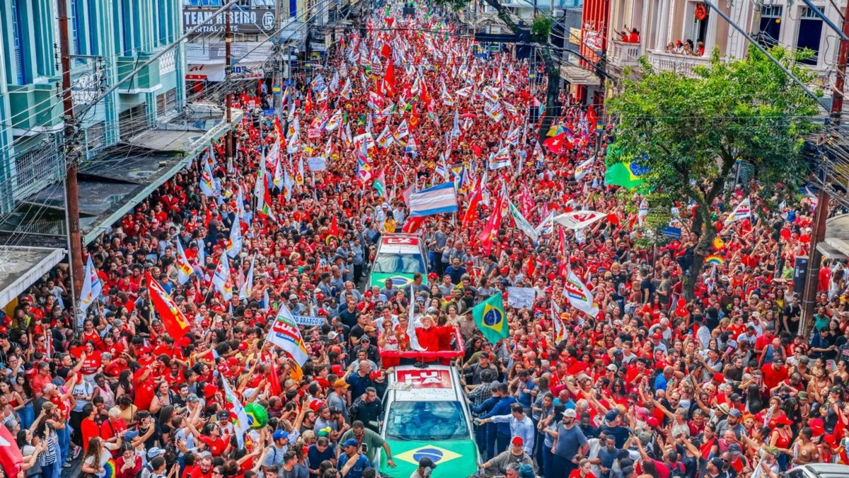 Presidente da República, Luiz Inácio Lula da Silva, durante ato de campanha em Juiz de Fora, nesta sexta-feira (16)/ Ricardo Stuckert