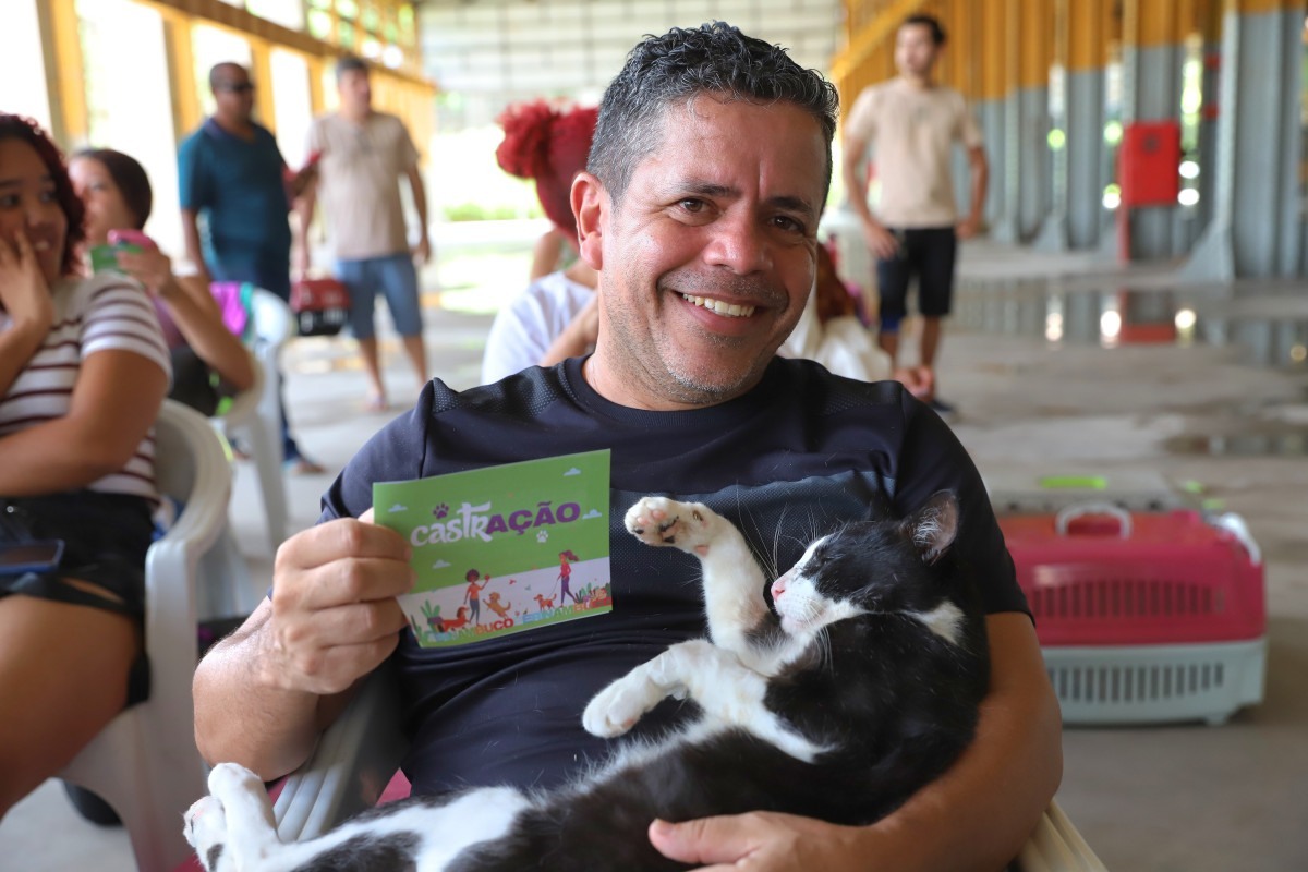 Munic&iacute;pios do Sert&atilde;o recebem programa de castra&ccedil;&atilde;o de c&atilde;es e gatos - Fotos: Tarciso Augusto